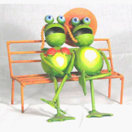 PMA-198       Frogs on Bench 7″ x 8″